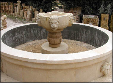 Fontana a Cascata per Giardino in Pietra Naturale. - La Pietra Taurina