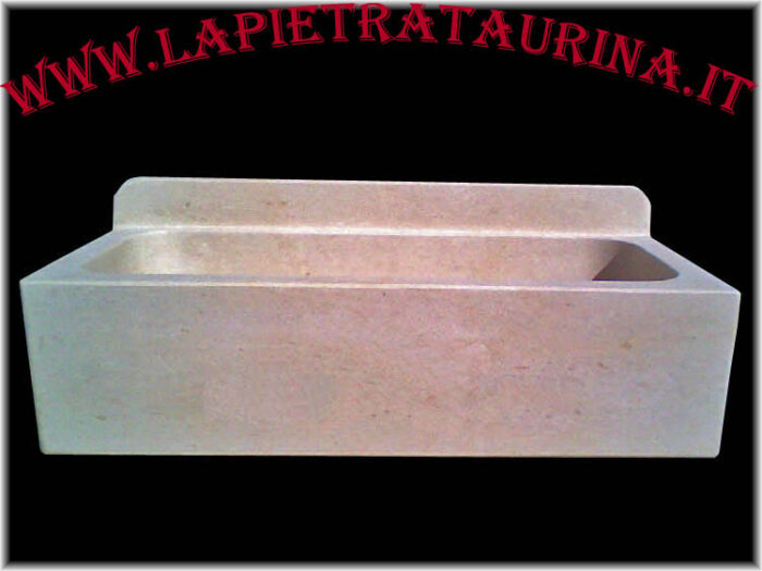 Lavello in pietra per cucina in muratura