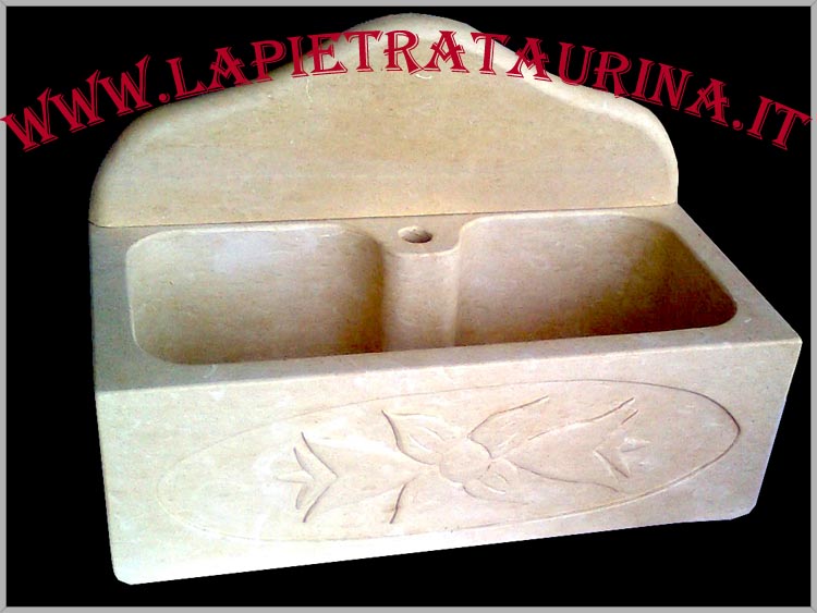 Lavelli in pietra per esterni