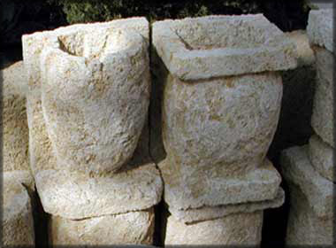 Vasi in pietra