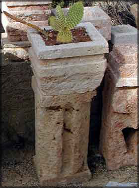 Vasi in pietra