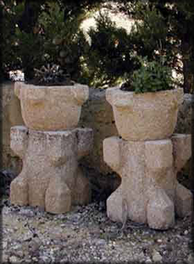 Vasi in pietra