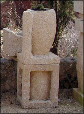 Vasi in pietra