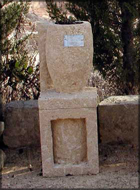 Vasi in pietra