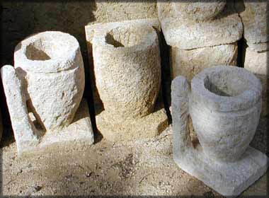 Vasi in pietra