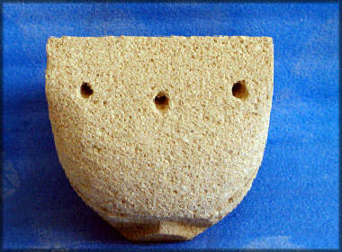 Lampada in pietra leccese