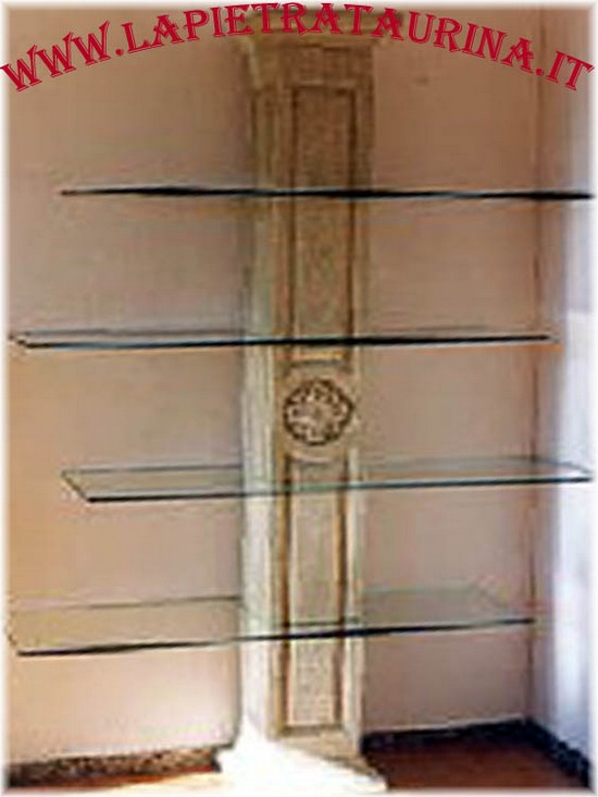 Vetrine in pietra