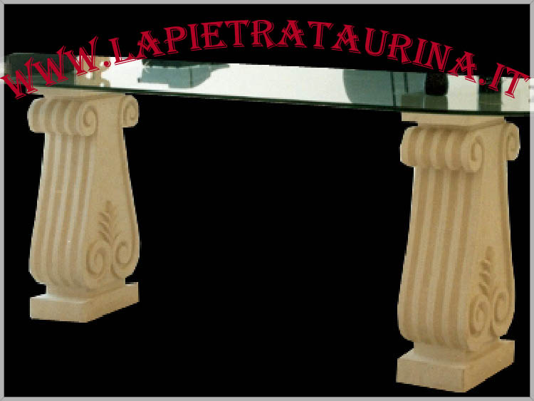 Tavoli in pietra