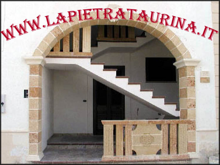 corrimano per scale interne a muro