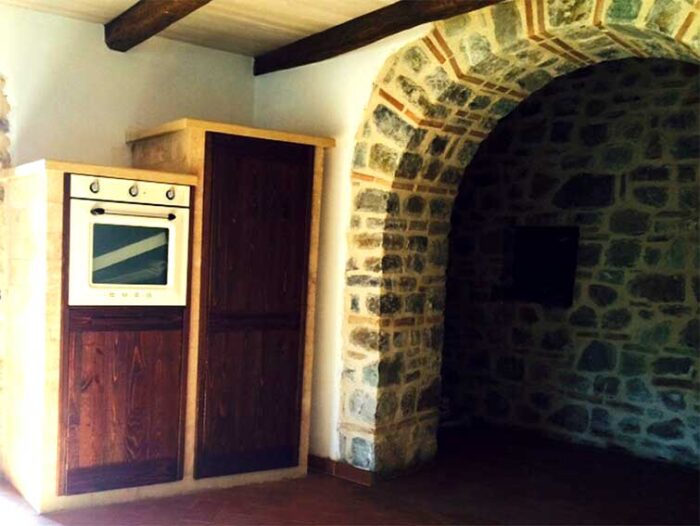 Built-in kitchen with refrigerator