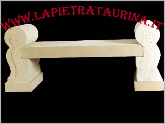 Seduta in pietra per arredo giardino