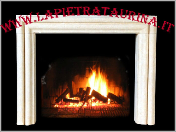 Rivestimento camino in pietra naturale