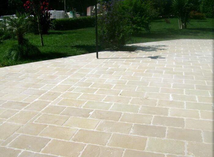 Pavimenti in pietra di ostuni