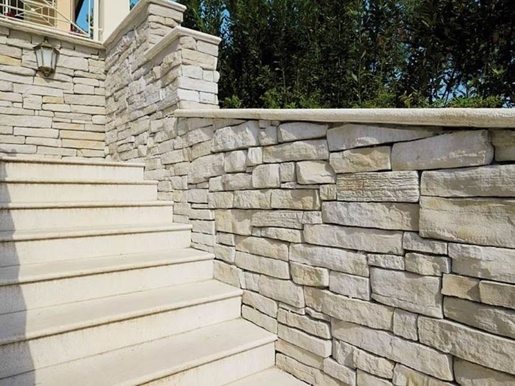 rivestimento per esterno in pietra naturale